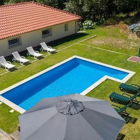 Сasa de vacaciones Casa Do Pioledo Camélias De Basto *