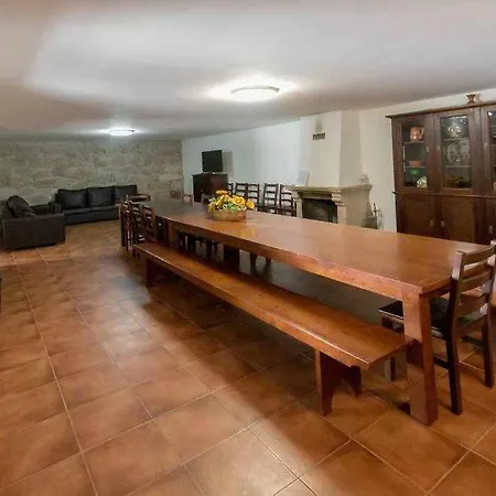 Casa Do Pioledo Camelias De Basto * Lamelas (Douro Litoral)