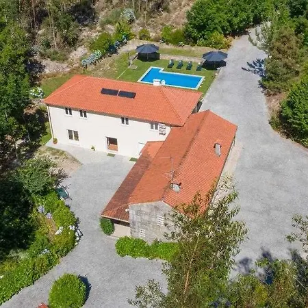 펜션 Casa Do Pioledo Camelias De Basto Lamelas (Douro Litoral)