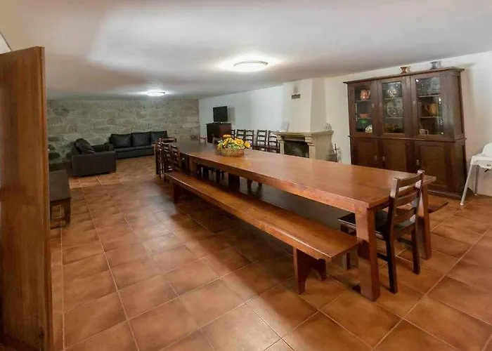 Casa Do Pioledo Camelias De Basto * Lamelas (Douro Litoral)