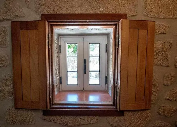 Casa Do Pioledo Camelias De Basto *